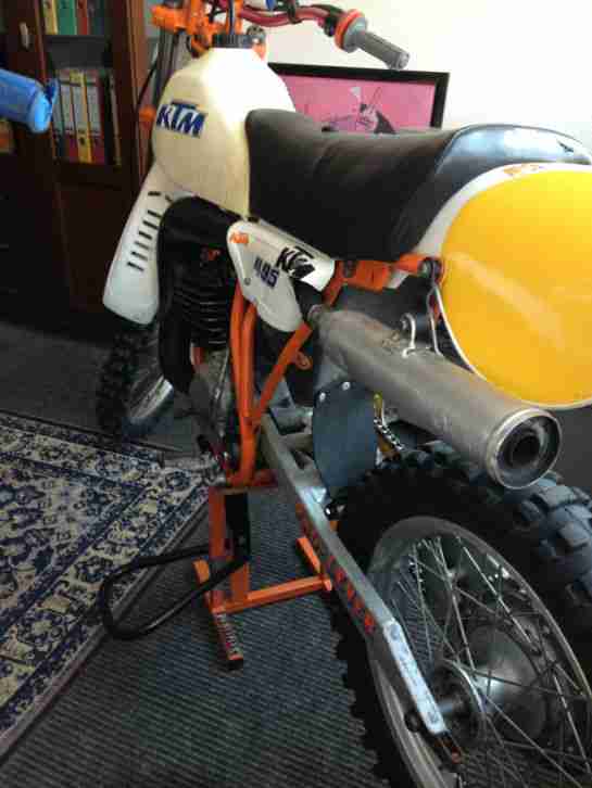 KTM495 MC