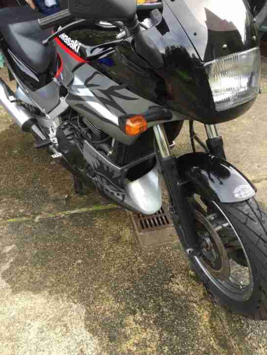 Kawasakai GPZ500 S-EX500 A-