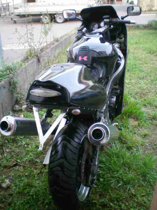 Kawasaki 1100 ZZR ZX10C (Motorschaden) mit Ersatzmotor -- kein Mindestpreis --