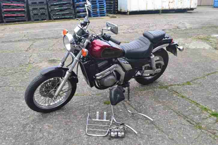 Kawasaki EL 250 B in gepflegtem Zustand