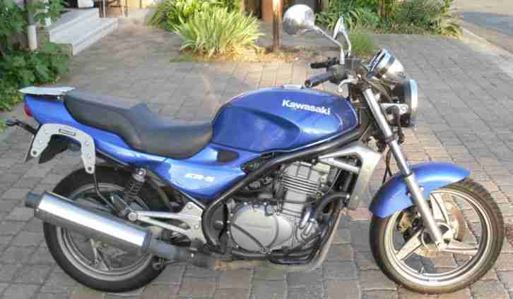 Kawasaki ER-5 EZ 07/00 HU/AU 08/16 26200 km mit Koffern & Navi - Motor rasselt!