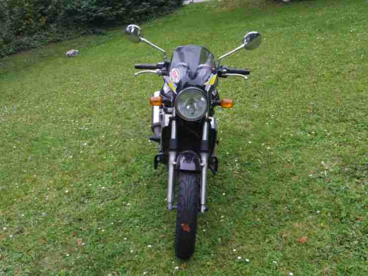 Kawasaki ER 500 - A