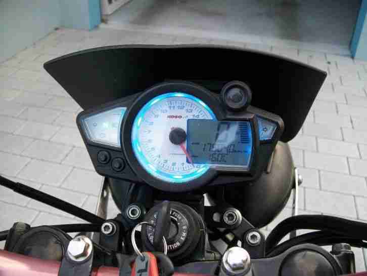 Kawasaki ER500A Digitaltacho Dynojet mattschwarz Takoni Auspuff LSL Lenker