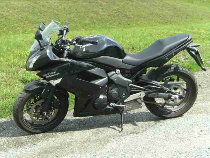 Kawasaki ER6f Motorrad