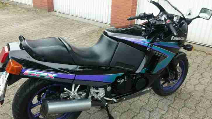 Kawasaki GPX 600