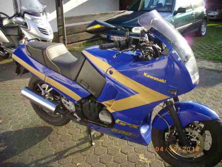 Kawasaki GPX 600 R Tüv 08/16 EZ 3/94 77 PS viele Extras TOP gepflegt