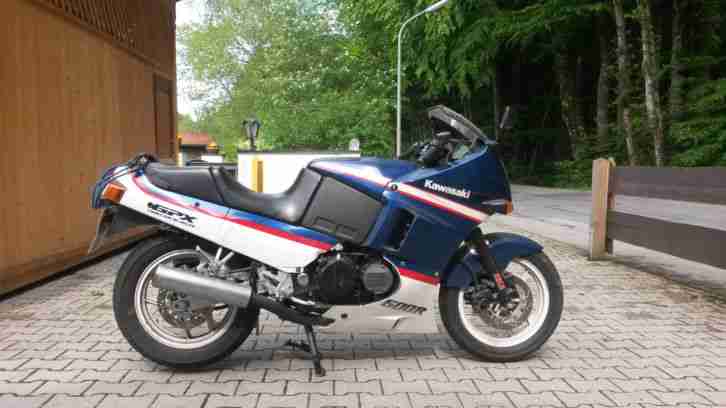 Kawasaki GPX 600 R ZX 600 A