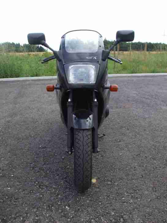 Kawasaki GPX 600 R (ZX600C)