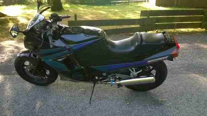 Kawasaki GPX 600 R top Zustand