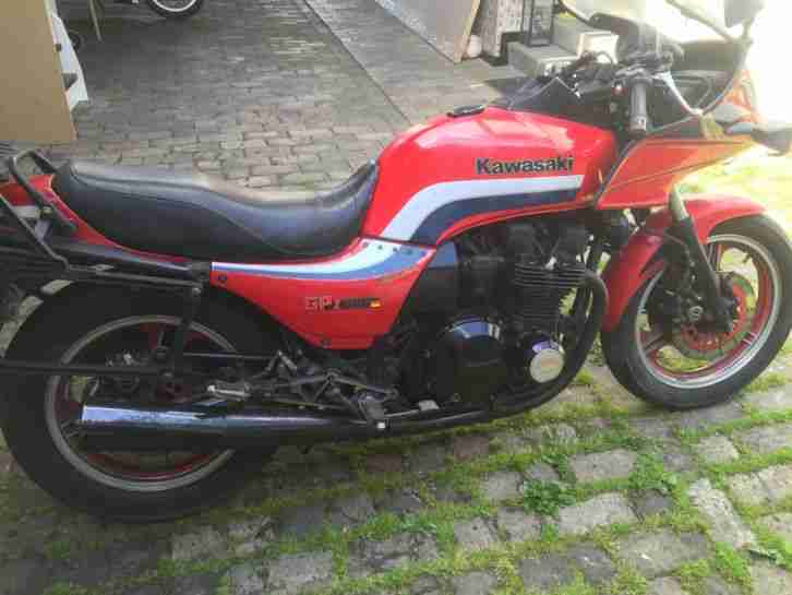 Kawasaki GPZ 1100 UT Schrottmaschine