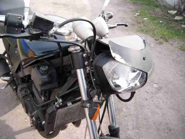 Kawasaki GPZ 500 S