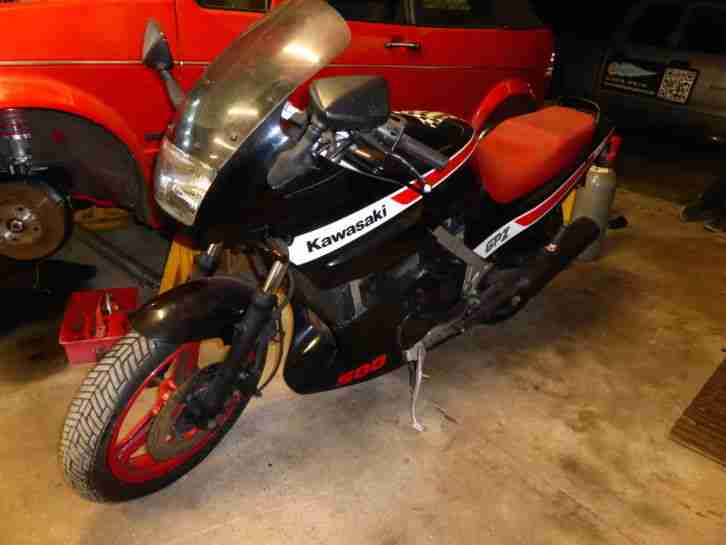 Kawasaki GPZ 500