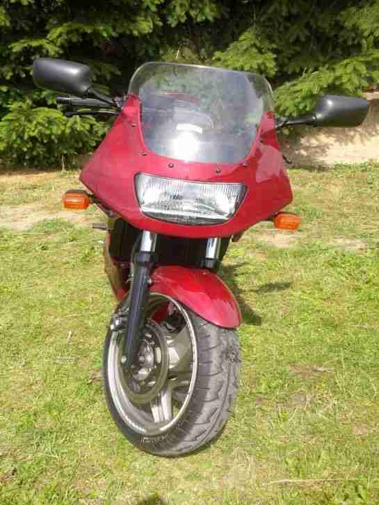 Kawasaki GPZ 500 S