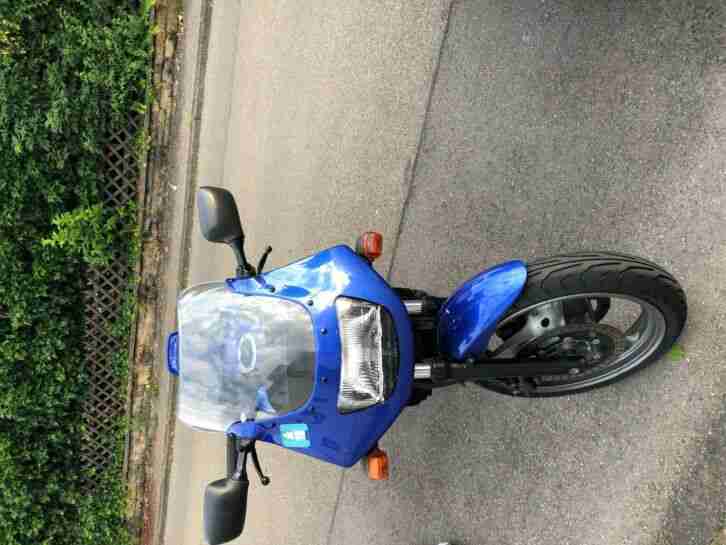 Kawasaki GPZ 500 S erst 24.000 KM - läuft super TÜV 05/21