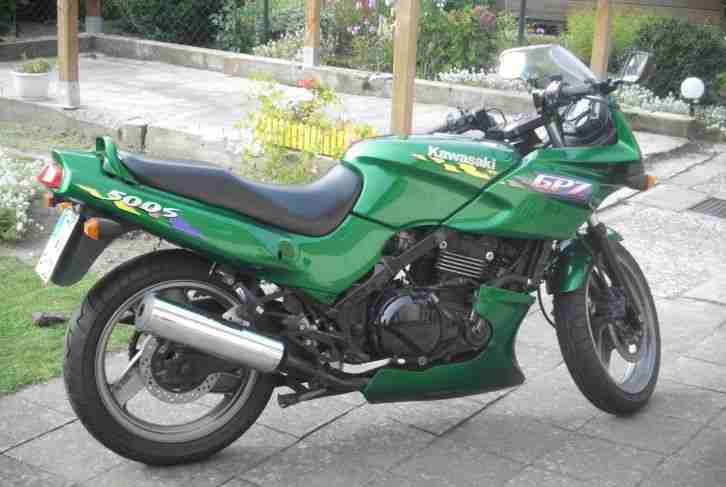 Kawasaki GPZ 500 S mit TÜV bis Juni 2016