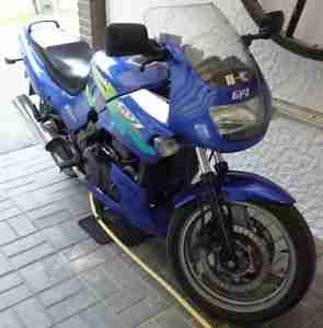 Kawasaki GPZ 500 S - viele Neuteile - zum Winterpreis