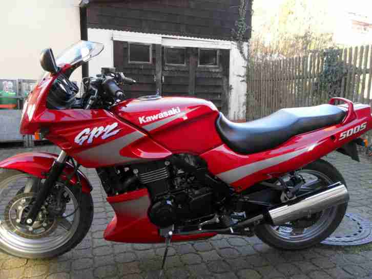 Kawasaki GPZ 500 erst 18100km und Top Zustand ! EZ:1999