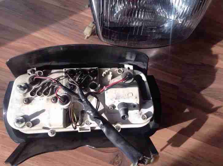 Kawasaki GPZ 500 s Scheinwerfer Tacho Drehzahlmesser