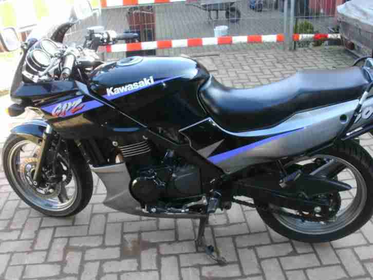 Kawasaki GPZ 500S