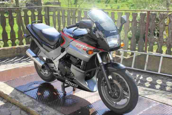 Kawasaki GPZ 500S EX500A