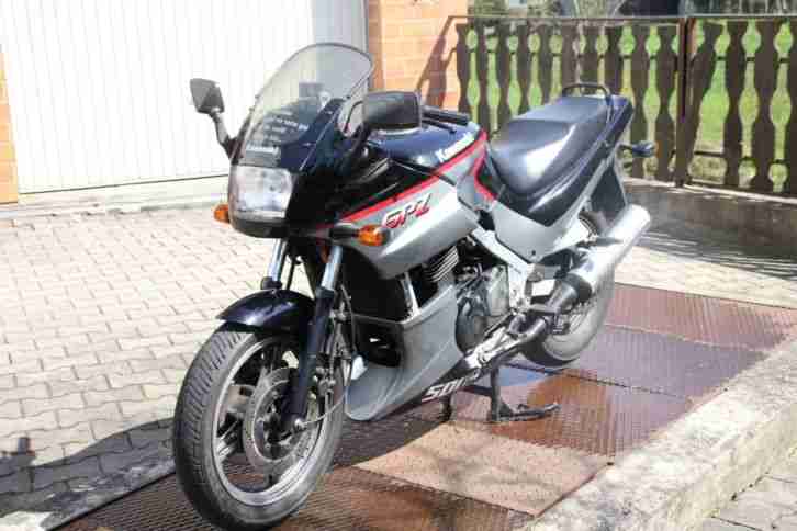 Kawasaki GPZ 500S EX500A