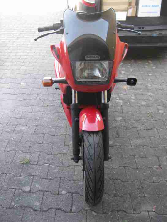 Kawasaki GPZ 500S