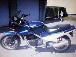 Kawasaki GPZ 500s für Bastler