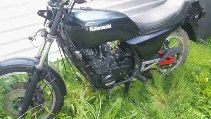 Kawasaki GPZ 550