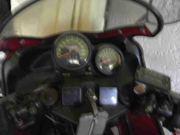 Kawasaki GPZ 550 UNI TRACK ( die flotte Lotte ) und die GPZ 750 UT Oldtimer Kult