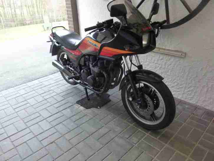 GPZ 550 UT Top Zustand angemeldet