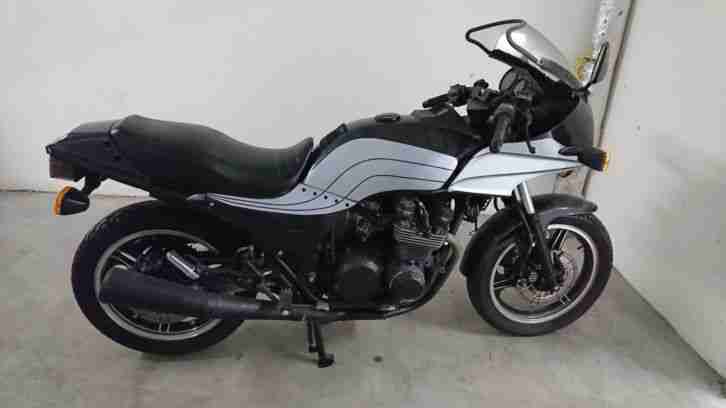 Kawasaki GPZ 750 Oldtimer Motorrad