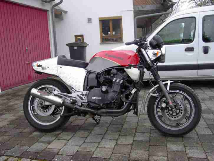 Kawasaki GPZ 900 Cafe Racer Umbau