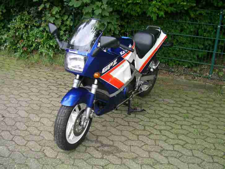 Kawasaki GPZ600R Sporttourer Tüv bis 08/2018