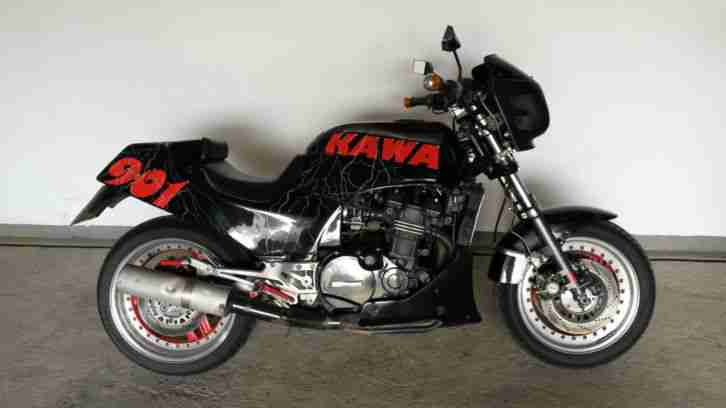 Kawasaki GPZ900r