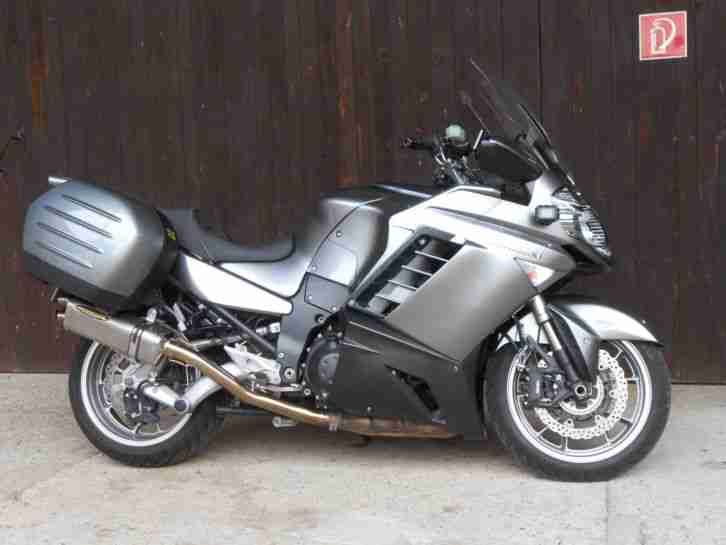 Kawasaki GTR 1400