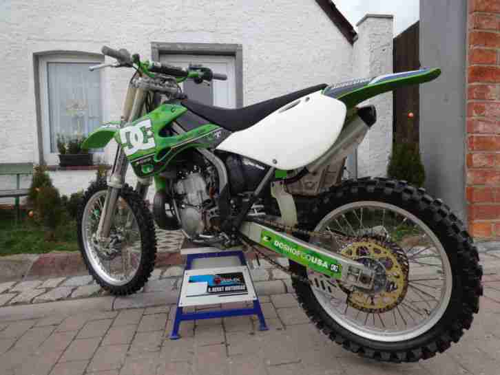 Kawasaki KX 250 Motocross 2 Takt 56 PS RM CR KX YZ