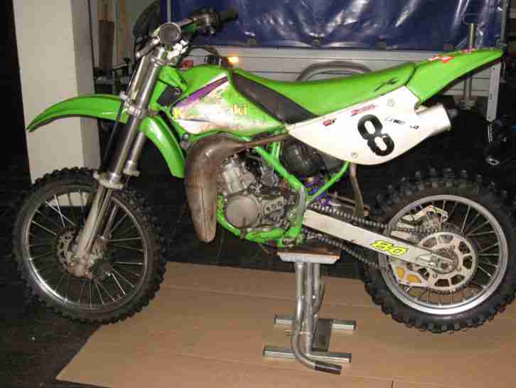 Kawasaki KX 80 Mittelrad , Motor überholt