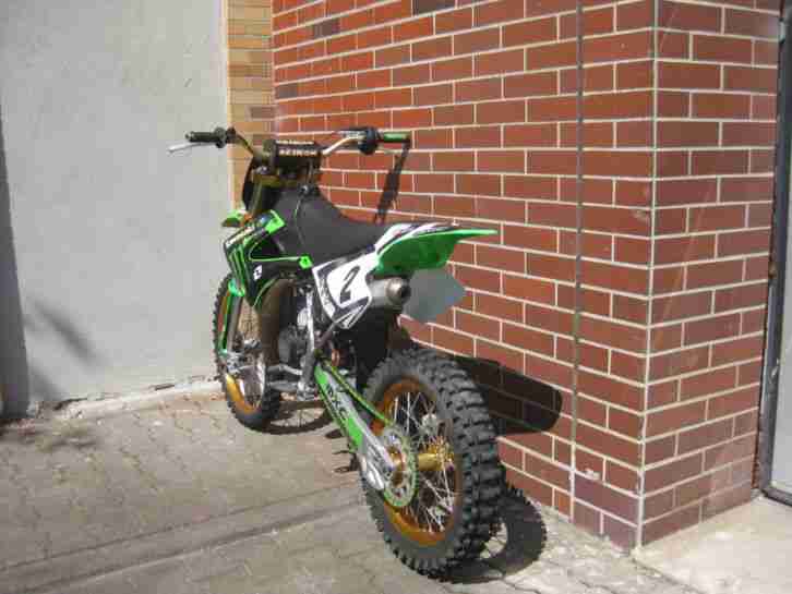 Kawasaki KX 85 Grossrad TOP ! Viele Tunigteile ! Baujahr 2010 ! 34 Ps!