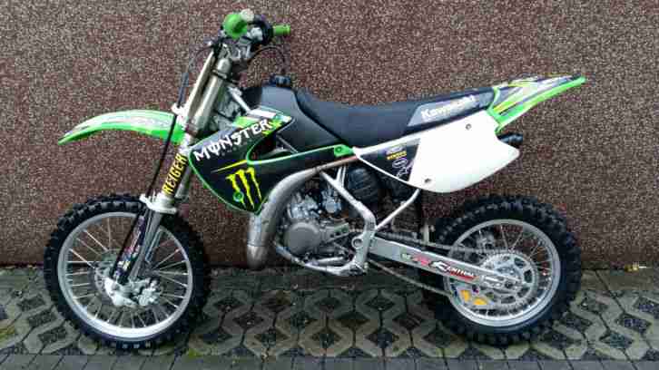 Kawasaki KX85 als Kleinrad 14/17 oder Großrad 16/19 je nach Wunsch.