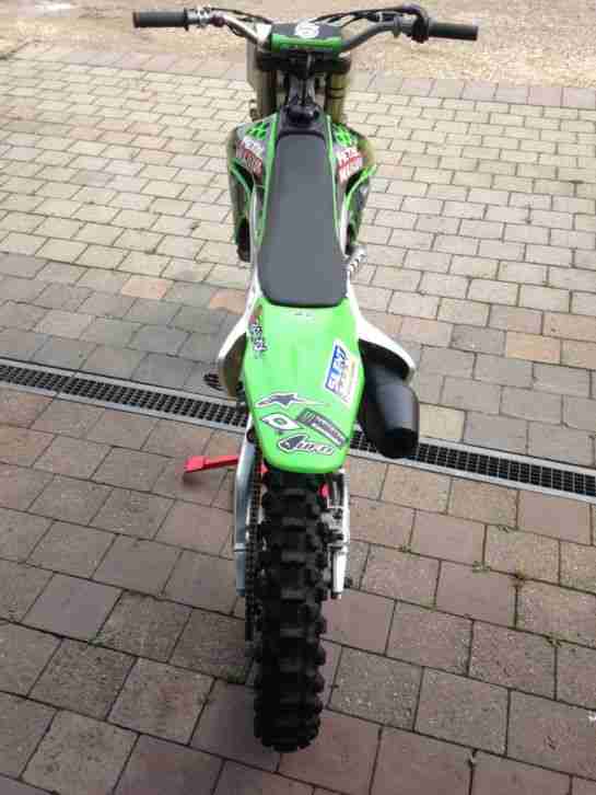 Kawasaki KXF 450, 4-T Vergaser Motocross