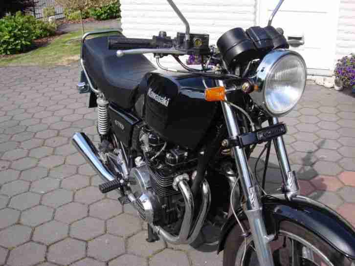Kawasaki KZ 750E Schwarz
