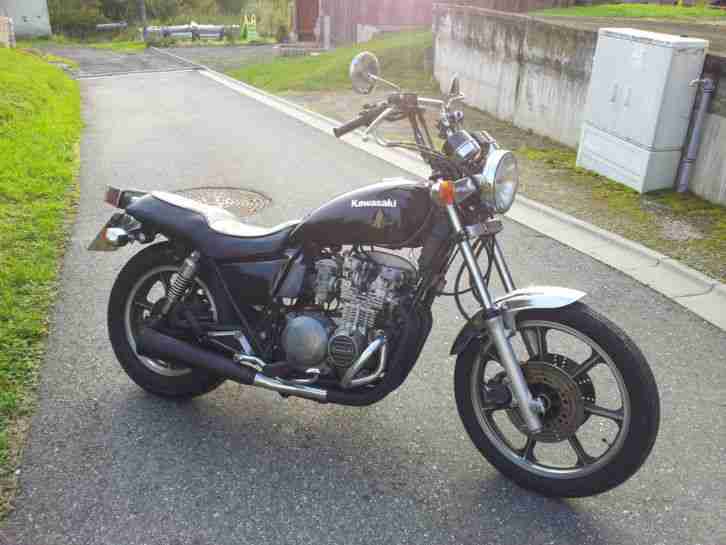 Kawasaki KZ550B
