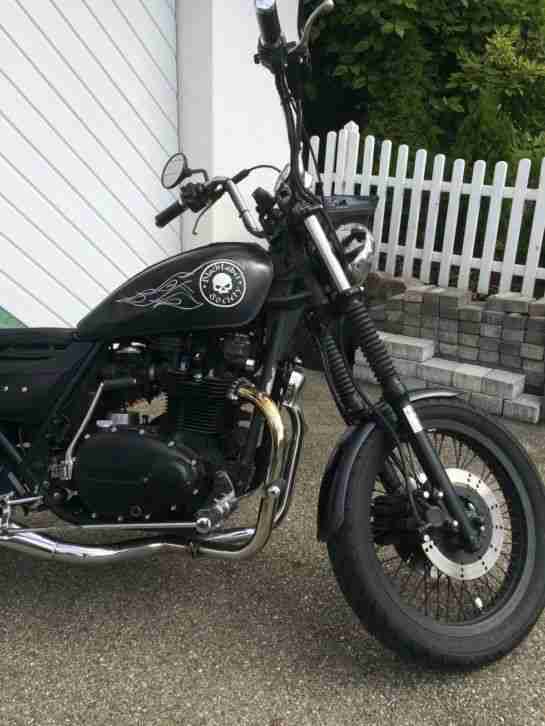 Kawasaki LTD 750