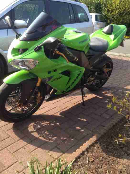 Kawasaki Ninja ZX-10R, Bj 2004