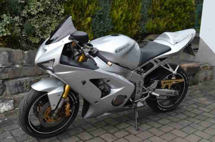 Kawasaki Ninja ZX 6 R, Silber Metallic