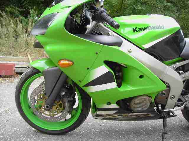 Kawasaki Ninja ZX-6R ZX636A Bj 2002 Tüv 2018