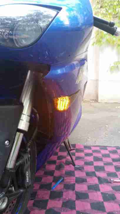 Kawasaki Ninja ZX6R, 125 PS, 92 KW, MIVVAuspuff, LEDUmbau, Blau, TÜV/Reifen NEU