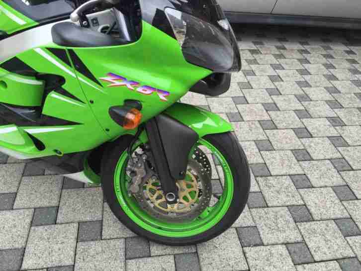 Kawasaki Ninja zX6R ZX600J