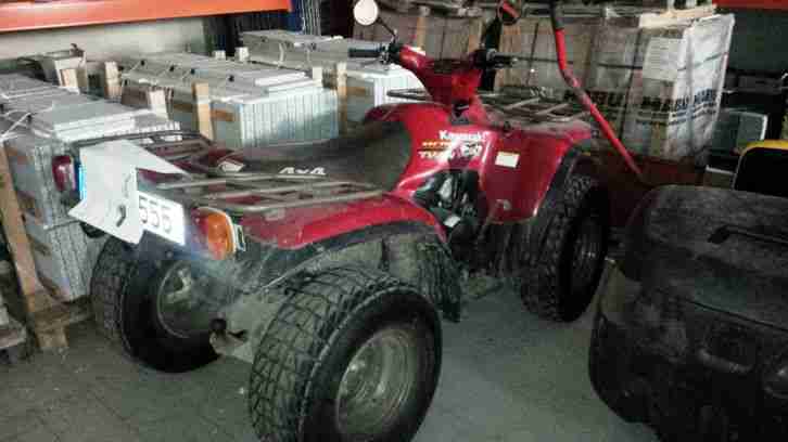 Kawasaki Quad KVF 700 Twin gebraucht mit Schneeräumschild, Allrad !