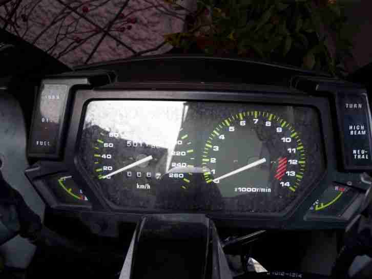 Kawasaki Tourer GPX 750 R - Bastlermaschine mit Video